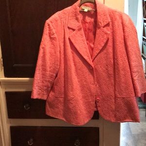 A must have!! Fabulous pink textured floral blazer